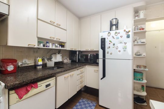 Cozinha de apartamento para alugar com 3 quartos, 81m² em Penha de França, São Paulo