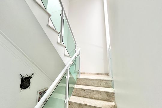 Escada de casa à venda com 3 quartos, 120m² em Lauzane Paulista, São Paulo