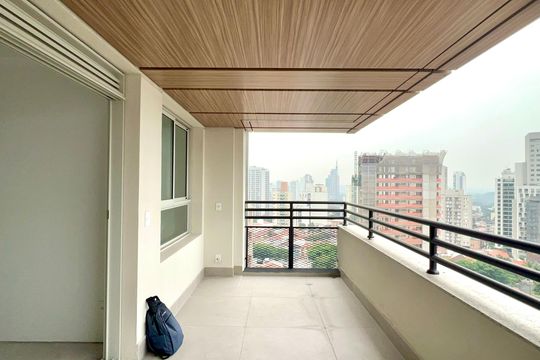 Varanda de apartamento à venda com 2 quartos, 67m² em Pinheiros, São Paulo
