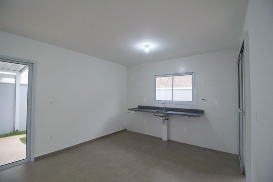 Cozinha de casa de condomínio para alugar com 3 quartos, 115m² em Green Valley, Votorantim