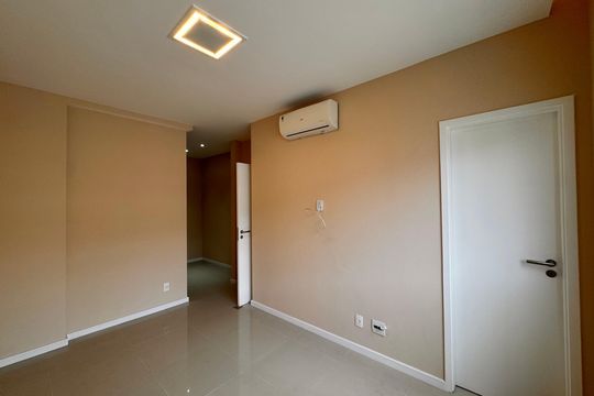 Apartamento à venda com 2 quartos, 80m² em Recreio dos Bandeirantes, Rio de Janeiro