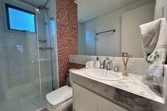 Banheiro de casa de condomínio à venda com 3 quartos, 158m² em Vila Leopoldina, São Paulo