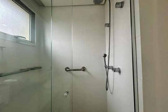 Banheiro de casa de condomínio à venda com 3 quartos, 158m² em Vila Leopoldina, São Paulo