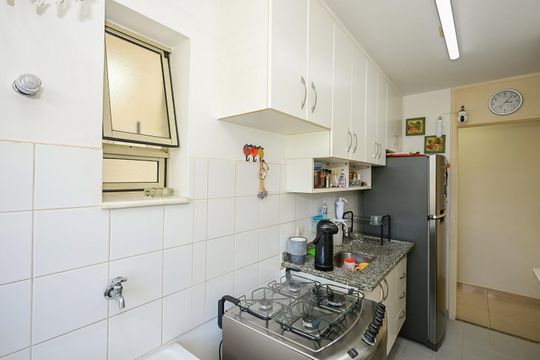 Cozinha de apartamento à venda com 2 quartos, 65m² em Jardim Vazani, São Paulo