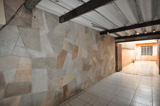 Garagem de apartamento para alugar com 1 quarto, 60m² em Jardim Modelo, São Paulo