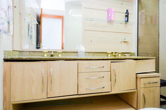 Banheiro do Quarto 3 de apartamento à venda com 4 quartos, 168m² em Vila Lanzara, Guarulhos