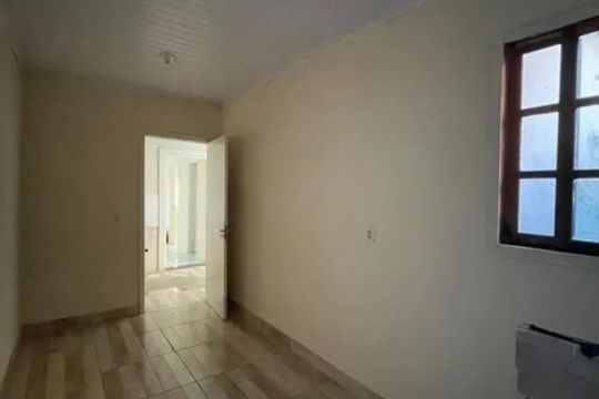 Casa para alugar com 2 quartos, 78m² em Chácara das Rosas, Cachoeirinha