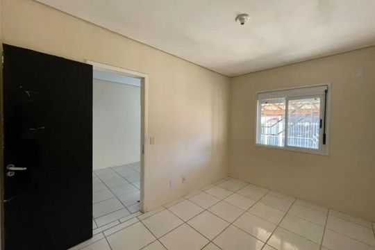 Casa para alugar com 2 quartos, 78m² em Chácara das Rosas, Cachoeirinha