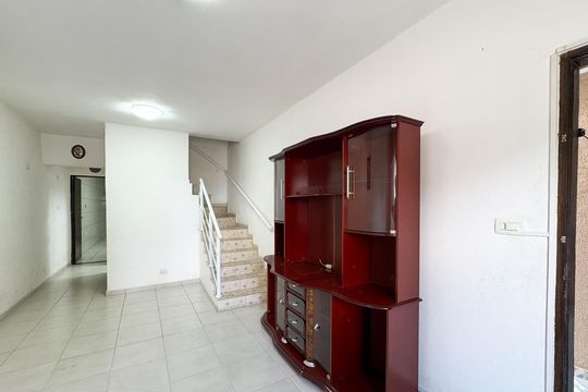 Sala de casa à venda com 2 quartos, 154m² em Alves Dias, São Bernardo do Campo