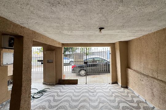Garagem de casa à venda com 2 quartos, 154m² em Alves Dias, São Bernardo do Campo