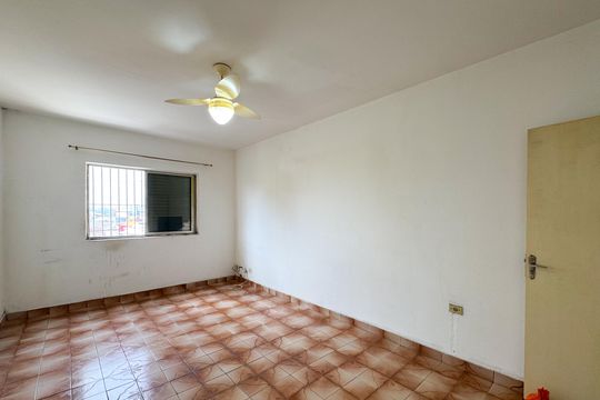 Quarto 1 de casa à venda com 2 quartos, 154m² em Alves Dias, São Bernardo do Campo