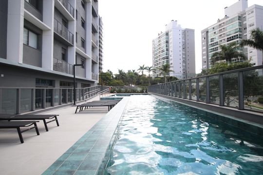 Área comum - Piscina de kitnet/studio à venda com 0 quarto, 29m² em Jardim do Salso, Porto Alegre