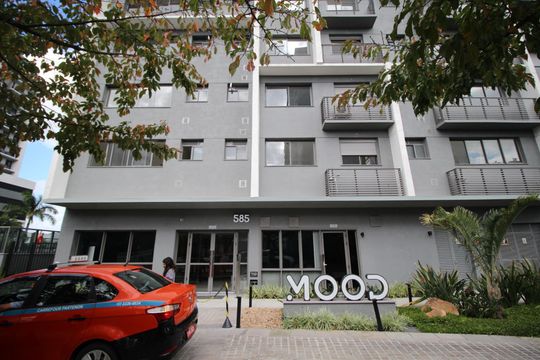 Fachada de kitnet/studio à venda com 0 quarto, 29m² em Jardim do Salso, Porto Alegre