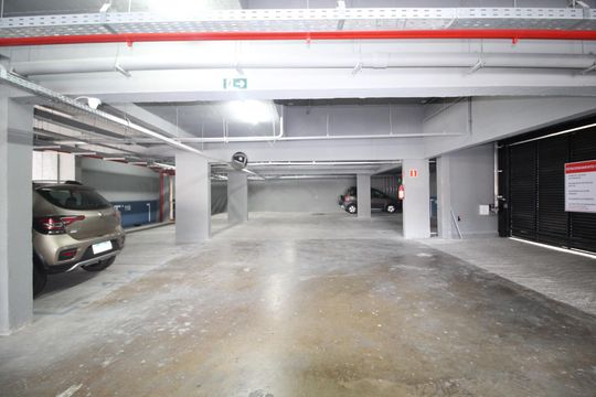 Garagem de apartamento à venda com 1 quarto, 55m² em Jardim do Salso, Porto Alegre