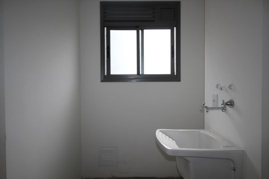 Área de Serviço de apartamento à venda com 1 quarto, 55m² em Jardim do Salso, Porto Alegre