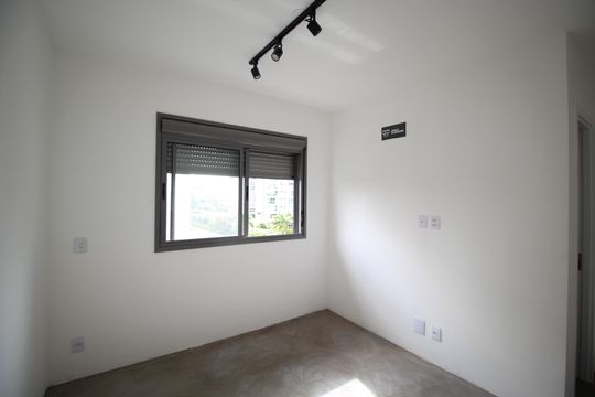 Suíte 1 de apartamento à venda com 1 quarto, 55m² em Jardim do Salso, Porto Alegre