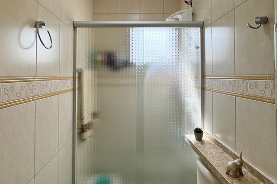 Banheiro Social de apartamento à venda com 2 quartos, 54m² em Independência, São Bernardo do Campo