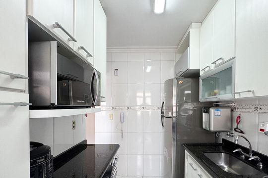 Cozinha de apartamento à venda com 2 quartos, 54m² em Independência, São Bernardo do Campo