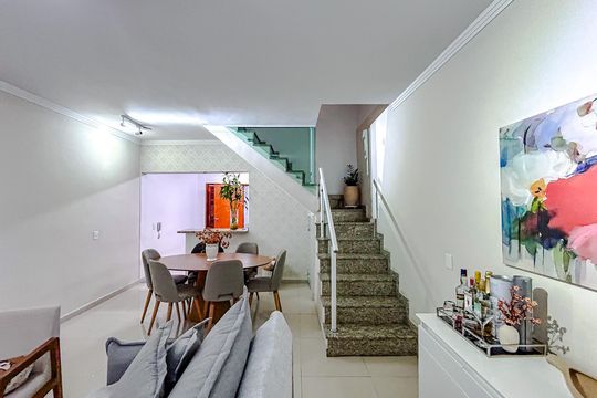 Casa de Condomínio à venda com 3 quartos, 182m² em Penha de França, São Paulo