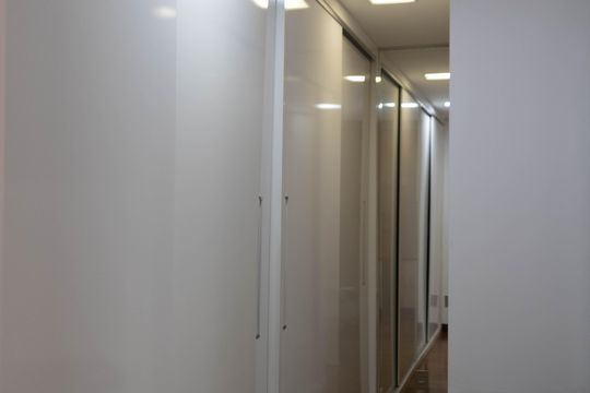 Closet de casa à venda com 4 quartos, 1080m² em Barreiro, Belo Horizonte
