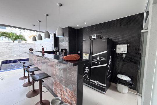 Área externa de casa de condomínio à venda com 3 quartos, 269m² em Vargem Grande, Rio de Janeiro