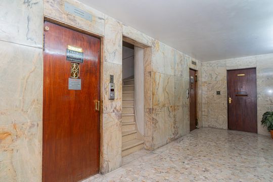 Área comum - Elevador de apartamento à venda com 2 quartos, 172m² em Centro Histórico de São Paulo, São Paulo