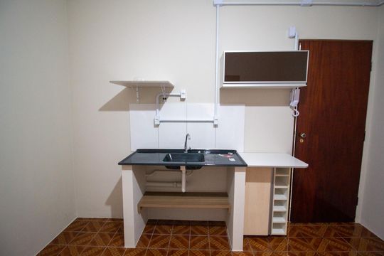 Cozinha de kitnet/studio para alugar com 1 quarto, 21m² em Vila Castilho, Votorantim