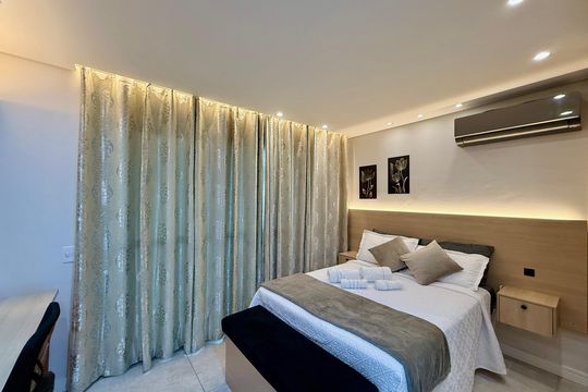 Quarto de kitnet/studio à venda com 1 quarto, 25m² em Jardim das Acacias, São Paulo
