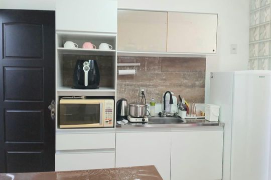 Cozinha de apartamento à venda com 1 quarto, 30m² em Igará, Canoas