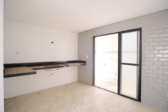 Cozinha de casa à venda com 3 quartos, 115m² em Vila Esperança, São Paulo