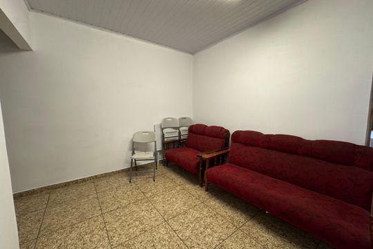 Sala de casa para alugar com 2 quartos, 240m² em Vila Yolanda, Osasco
