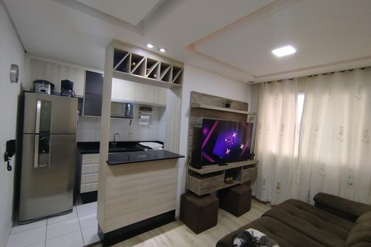 Sala de apartamento à venda com 2 quartos, 46m² em Itaquera, São Paulo
