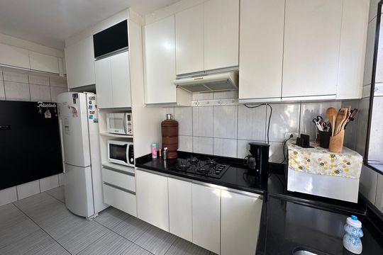 Cozinha de casa para alugar com 3 quartos, 85m² em Esplanada dos Barreiros, São Vicente