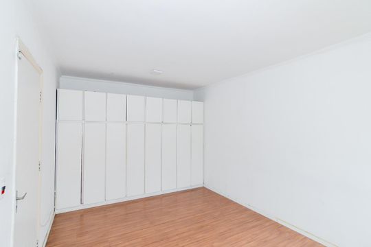 Quarto de apartamento à venda com 1 quarto, 49m² em Jardim Cocaia, Guarulhos