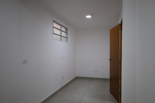 Casa para alugar com 2 quartos, 72m² em Cidade Dutra, São Paulo