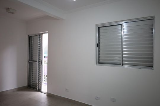 Casa para alugar com 2 quartos, 72m² em Cidade Dutra, São Paulo