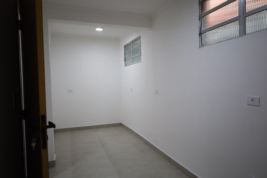 Casa para alugar com 2 quartos, 72m² em Cidade Dutra, São Paulo