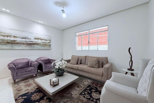 Casa à venda com 3 quartos, 290m² em Alto Caiçaras, Belo Horizonte