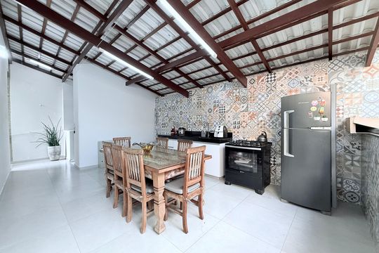 Área externa de casa à venda com 3 quartos, 290m² em Alto Caiçaras, Belo Horizonte