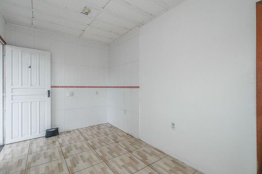 Sala de apartamento para alugar com 1 quarto, 50m² em Costa E Silva, Porto Alegre