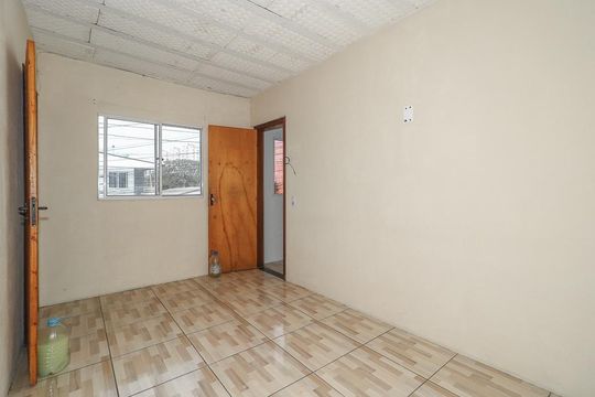 Quarto de apartamento para alugar com 1 quarto, 50m² em Costa E Silva, Porto Alegre