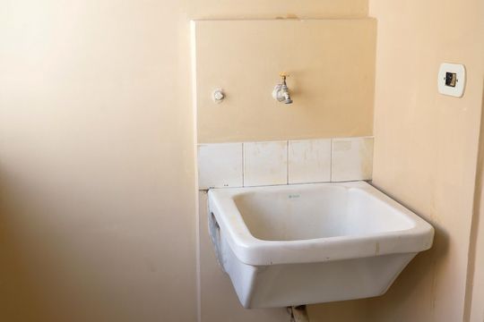 Lavanderia de apartamento para alugar com 2 quartos, 55m² em Piratininga, Osasco