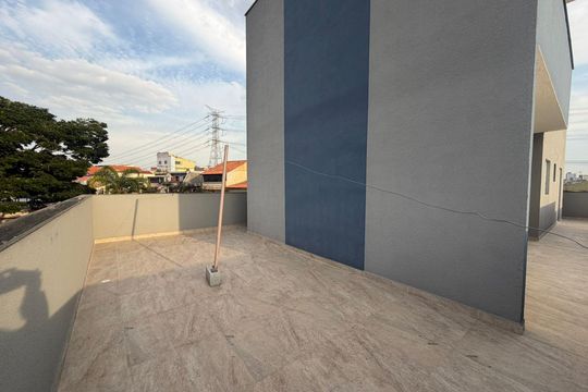 Área externa de apartamento à venda com 2 quartos, 85m² em Jardim Caguassu, São Paulo