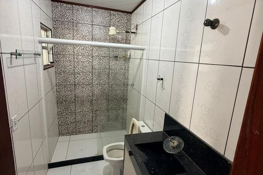 Banheiro de casa para alugar com 5 quartos, 140m² em Jacarepaguá, Rio de Janeiro