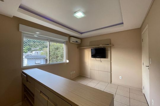 Apartamento para alugar com 2 quartos, 70m² em Vila Nova, Novo Hamburgo