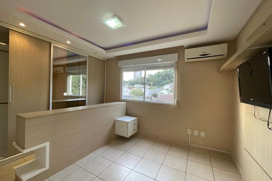 Apartamento para alugar com 2 quartos, 70m² em Vila Nova, Novo Hamburgo