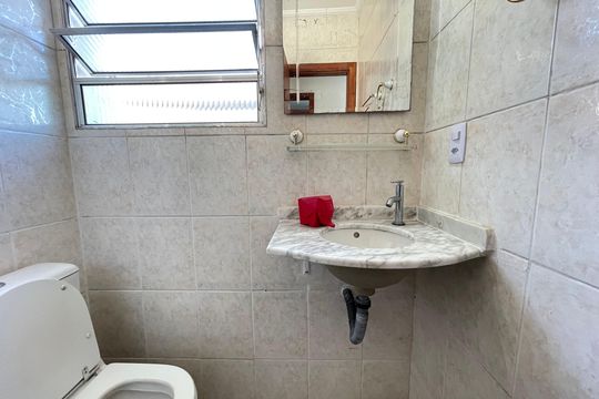 Banheiro 2 de casa para alugar com 3 quartos, 112m² em Vila Indiana, São Paulo