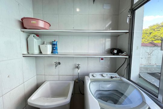 Área de Serviço de casa para alugar com 3 quartos, 112m² em Vila Indiana, São Paulo