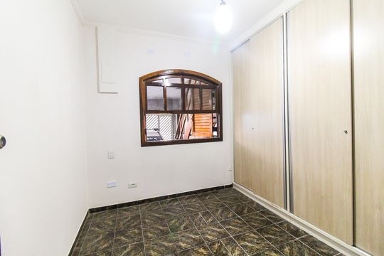 Suíte de casa para alugar com 2 quartos, 70m² em Parque Guaianazes, São Paulo