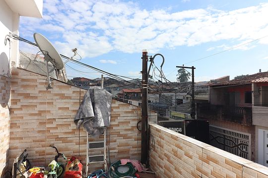 Varanda de casa à venda com 3 quartos, 253m² em Bairro dos Casa, São Bernardo do Campo